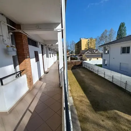 Carlos Apartman